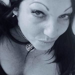 Meet your Posher, Lisa roxanne